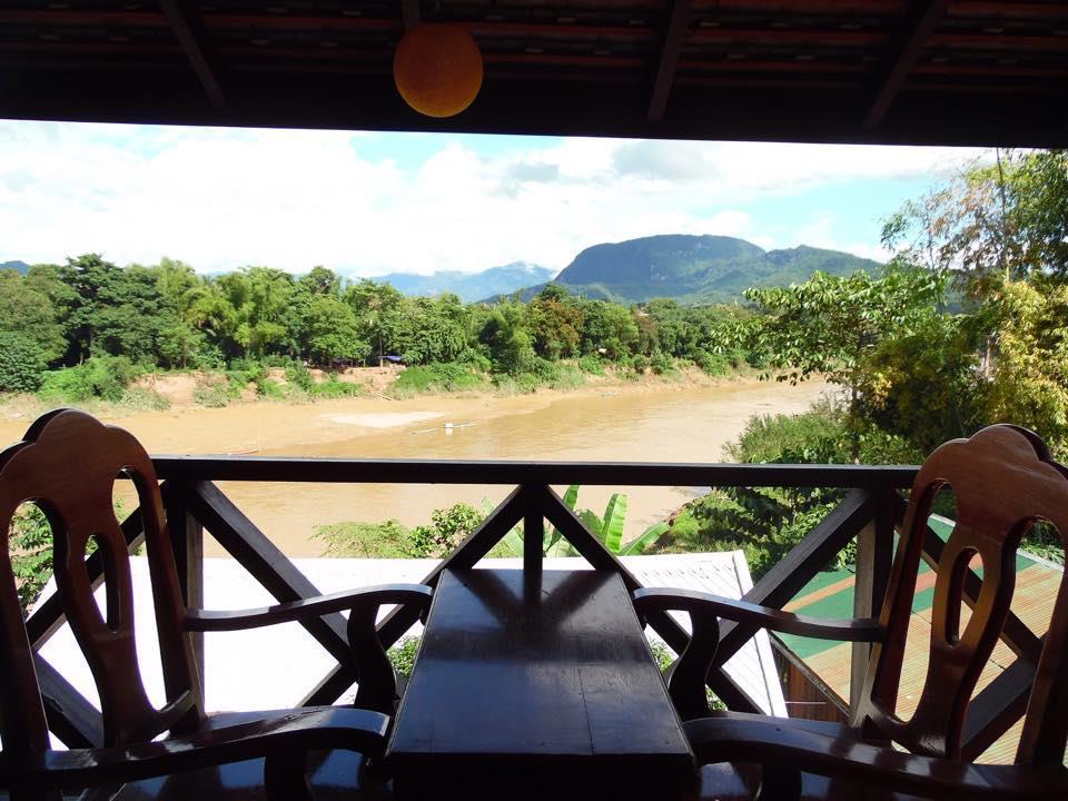 วิลลา กิ่งคำ ริเวอร์ไซด์ Hotel หลวงพระบาง ภายนอก รูปภาพ